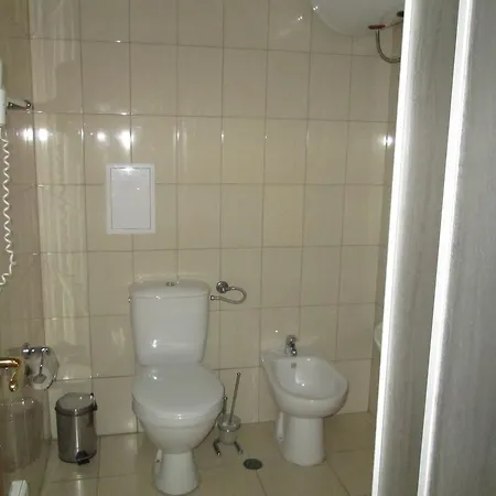 Monastery Alexander Services Private شقة *